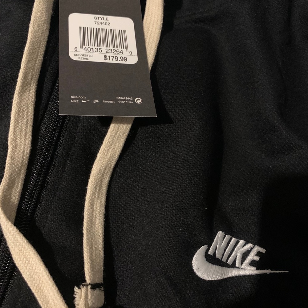 NIKE JACKET